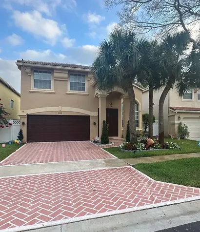 1534 Running Oak Lane Royal Palm Beach FL 33411