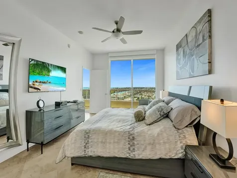 625 Casa Loma Boulevard Boynton Beach FL 33435