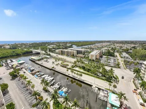 625 Casa Loma Boulevard Boynton Beach FL 33435