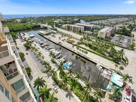625 Casa Loma Boulevard Boynton Beach FL 33435