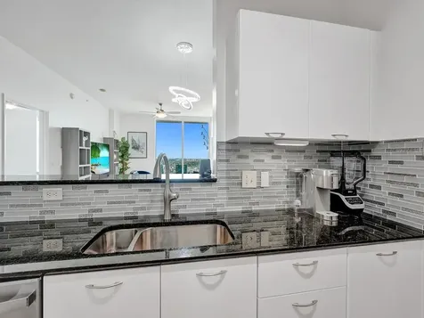 625 Casa Loma Boulevard Boynton Beach FL 33435
