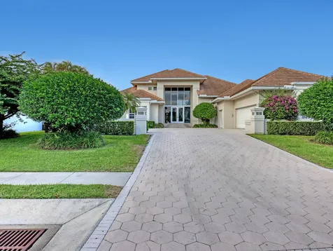 7207 Valencia Drive Boca Raton FL 33433