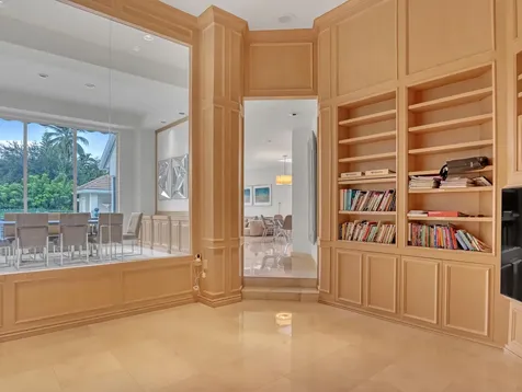 7207 Valencia Drive Boca Raton FL 33433