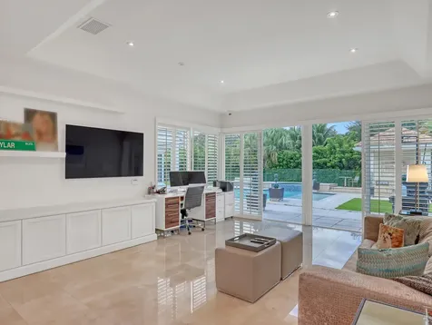 7207 Valencia Drive Boca Raton FL 33433