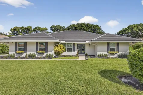 18 Berwick Road Palm Beach Gardens FL 33418