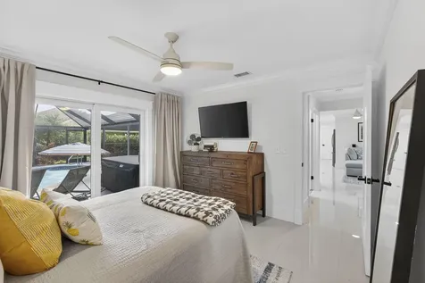 18 Berwick Road Palm Beach Gardens FL 33418