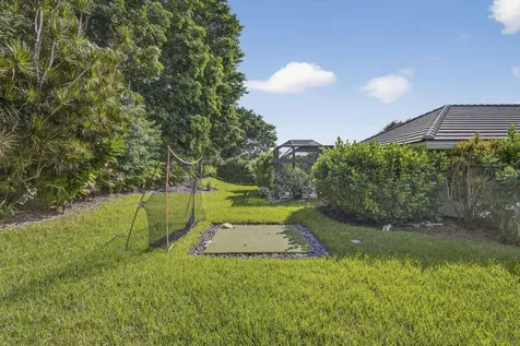 18 Berwick Road Palm Beach Gardens FL 33418
