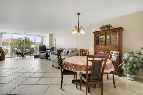 4070 Tivoli Court Lake Worth FL 33467