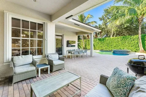 149 Via Catalunha Jupiter FL 33458