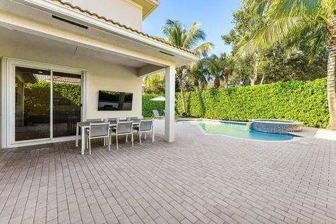 149 Via Catalunha Jupiter FL 33458