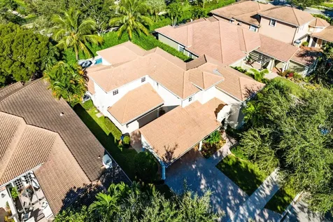 149 Via Catalunha Jupiter FL 33458