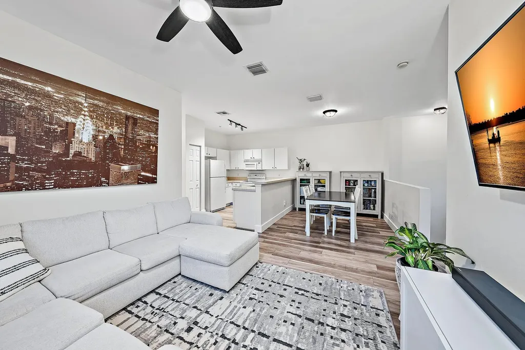 105 Lighthouse Circle Tequesta FL 33469