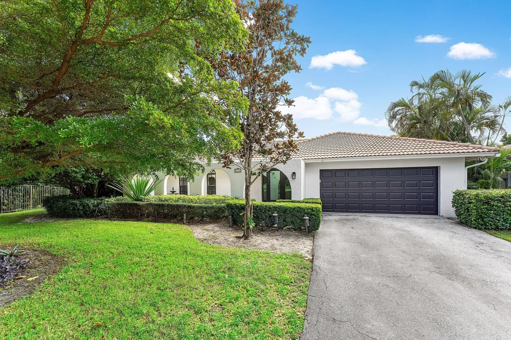 6738 S Grande Drive Boca Raton FL 33433