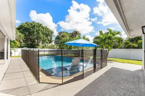 6738 S Grande Drive Boca Raton FL 33433