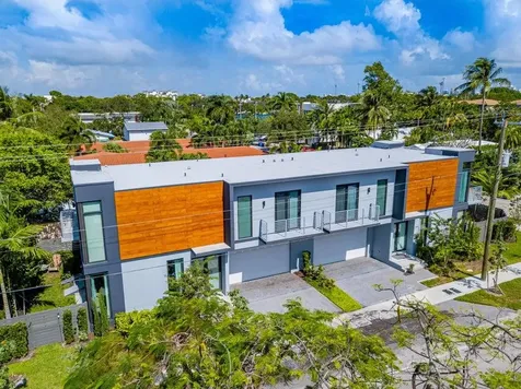 925 Ne 6th Street Fort Lauderdale FL 33304