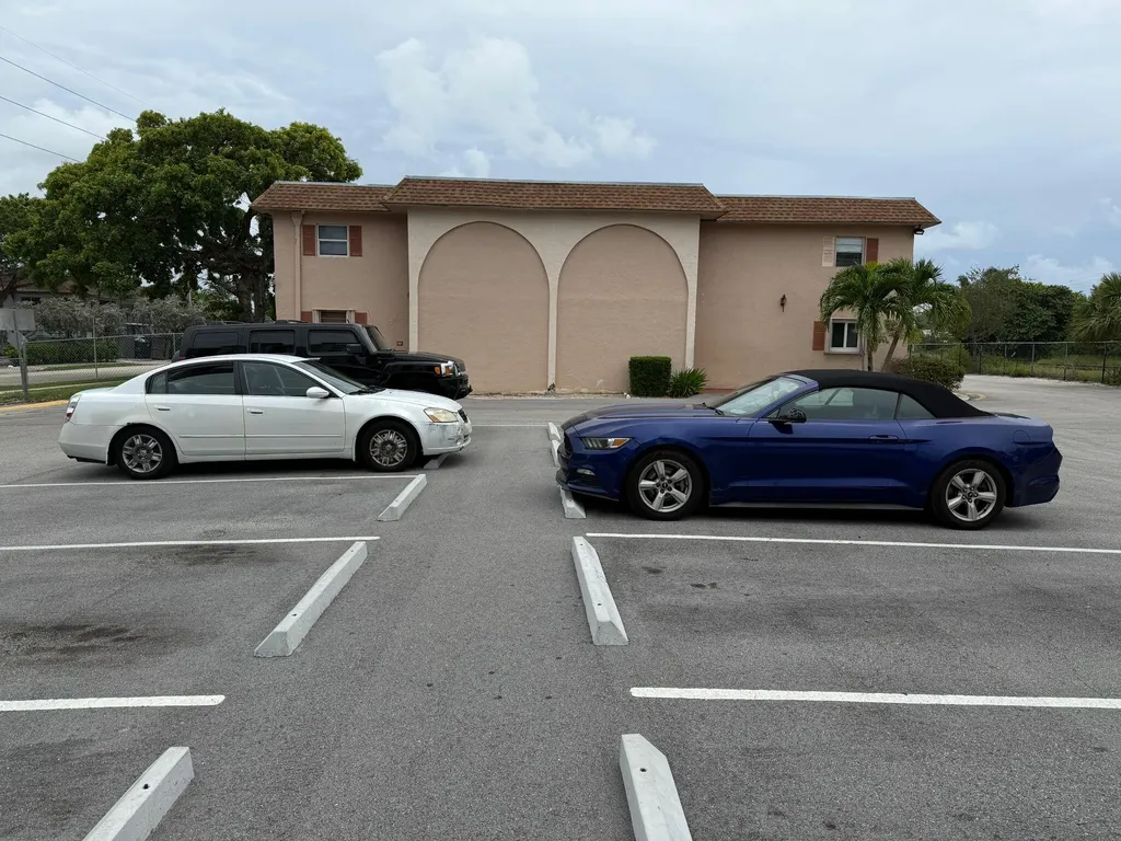 650 Sw 2nd Avenue Boca Raton FL 33432