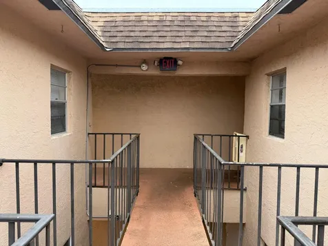 650 Sw 2nd Avenue Boca Raton FL 33432