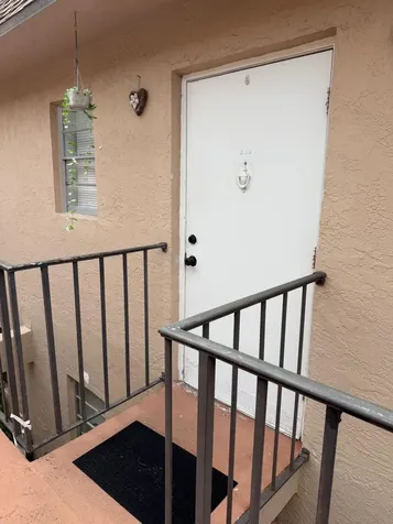 650 Sw 2nd Avenue Boca Raton FL 33432