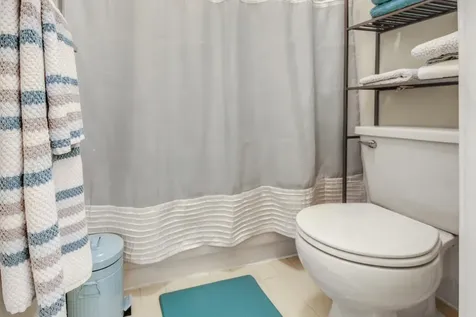 386 Prestwick Circle Palm Beach Gardens FL 33418