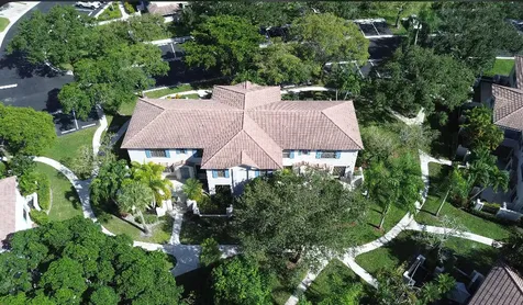 386 Prestwick Circle Palm Beach Gardens FL 33418