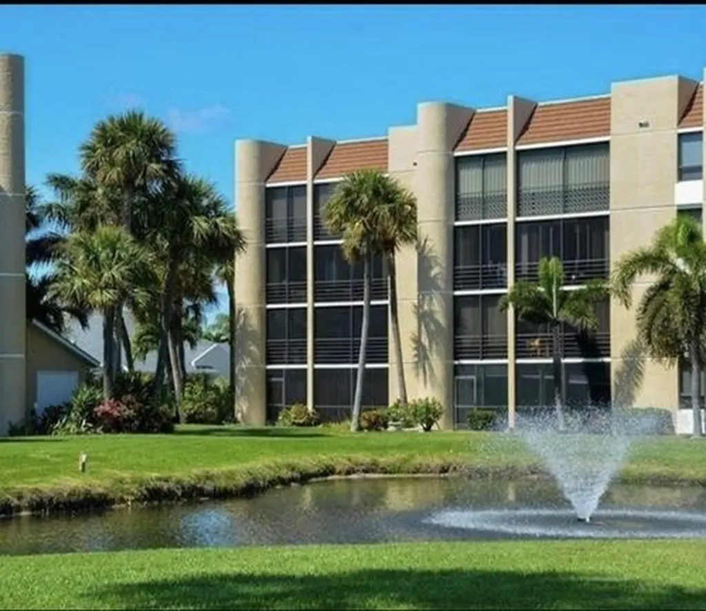 3462 NE Causeway Boulevard Jensen Beach FL 34957