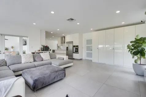 1049 W Palmetto Park Road Boca Raton FL 33486