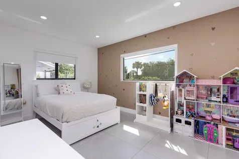 1049 W Palmetto Park Road Boca Raton FL 33486