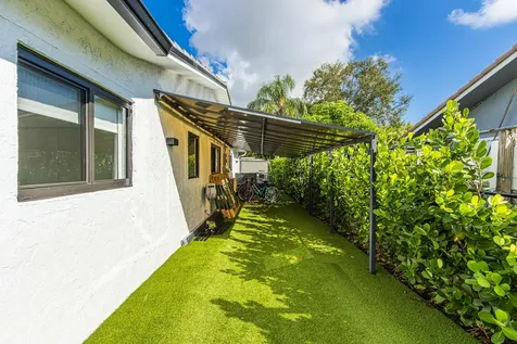 1049 W Palmetto Park Road Boca Raton FL 33486