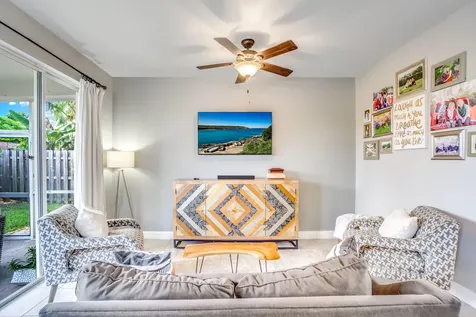 9760 Vineyard Court Boca Raton FL 33428