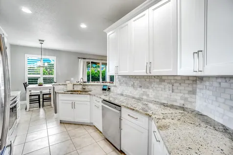 9760 Vineyard Court Boca Raton FL 33428