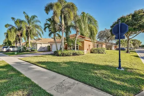 5202 Palazzo Place Boynton Beach FL 33437
