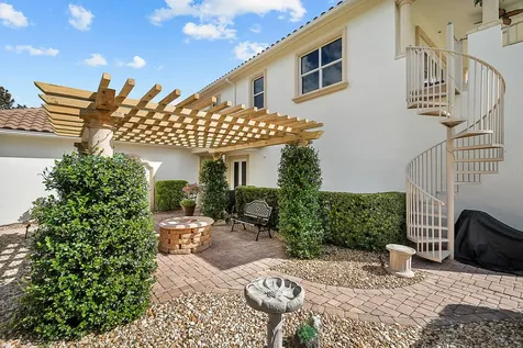 2618 Sw River Shore Drive Port Saint Lucie FL 34984