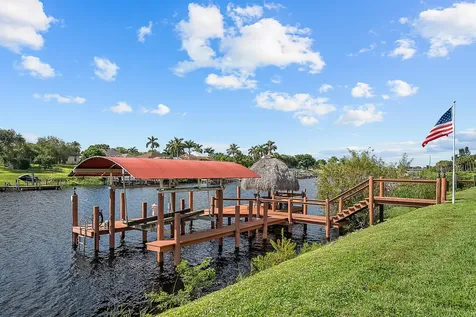 2618 Sw River Shore Drive Port Saint Lucie FL 34984