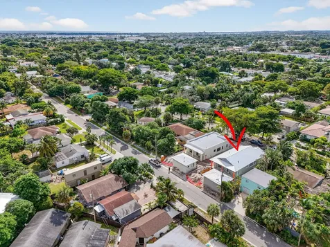 1017 Ardmore Road West Palm Beach FL 33401