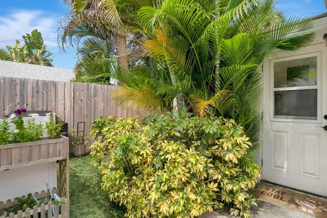 302 Wildermere Road West Palm Beach FL 33401
