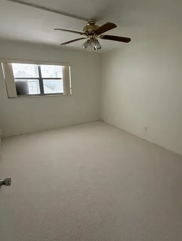157 Saxony D Delray Beach FL 33446
