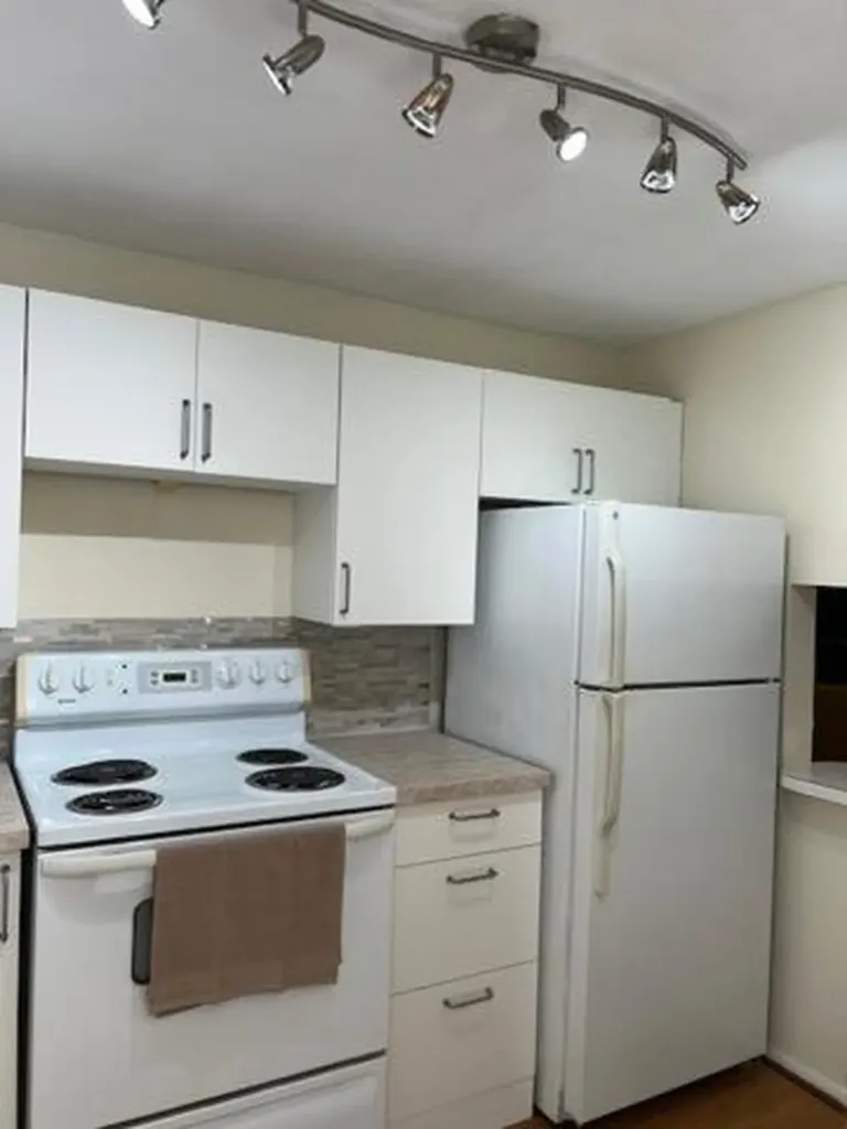 8350 Sunrise Lakes Boulevard Sunrise FL 33322