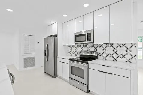 137 Alcazar Street Royal Palm Beach FL 33411