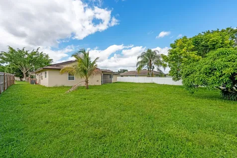 137 Alcazar Street Royal Palm Beach FL 33411