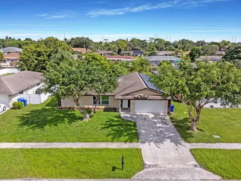 137 Alcazar Street Royal Palm Beach FL 33411