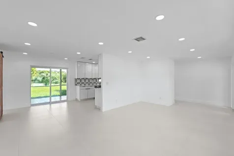 137 Alcazar Street Royal Palm Beach FL 33411