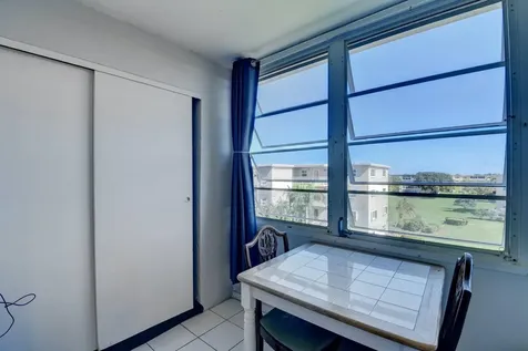 2620 Ne 1st Court Boynton Beach FL 33435