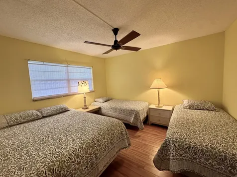 2620 Ne 1st Court Boynton Beach FL 33435