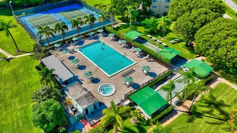2620 Ne 1st Court Boynton Beach FL 33435