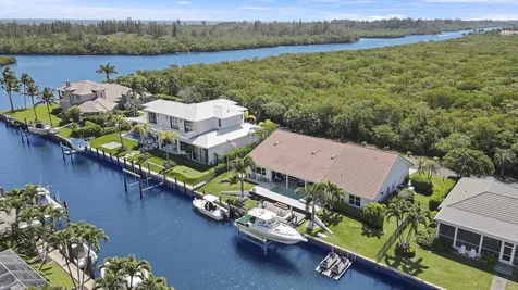 9139 Se Hawksbill Way Hobe Sound FL 33455