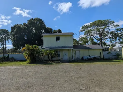 1500 Se Cove Road Stuart FL 34997