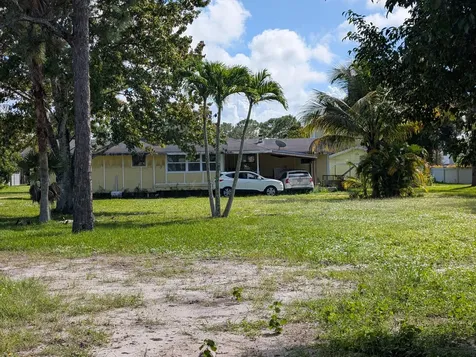 1500 Se Cove Road Stuart FL 34997