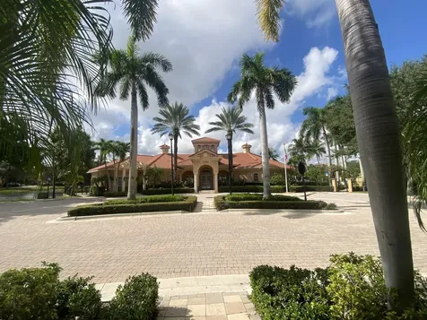 2456 San Pietro Circle Palm Beach Gardens FL 33410