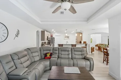 5032 N Crossgate Point Beverly Hills FL 34465