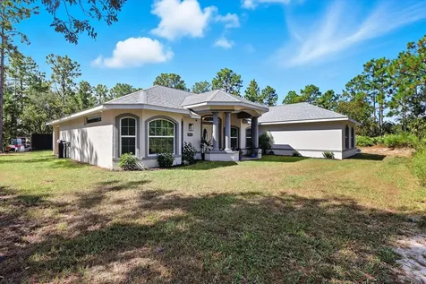 5032 N Crossgate Point Beverly Hills FL 34465